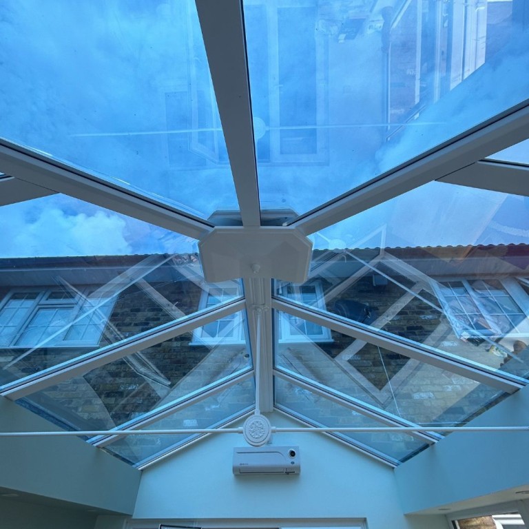 Dark Reflective Blue 20 Window Film