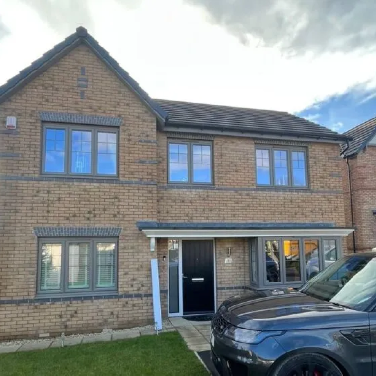 Dark Reflective Silver 20 Window Film