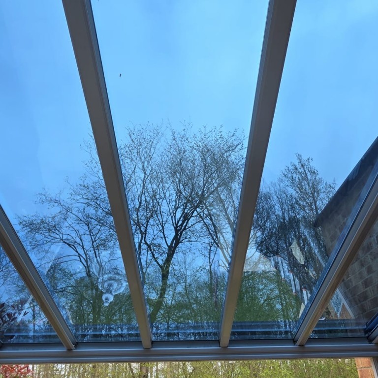 External Dark Reflective Blue 20 Window Film