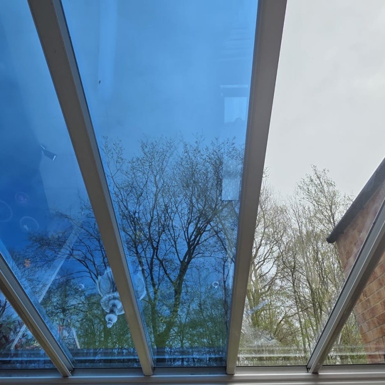 External Dark Reflective Blue 20 Window Film