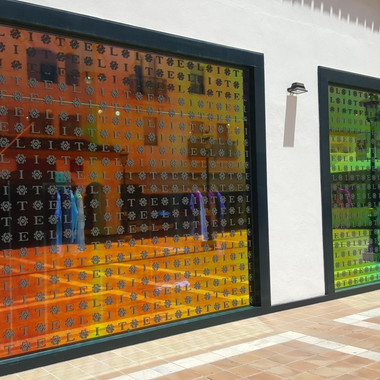 Dichroic Chameleon Window Film