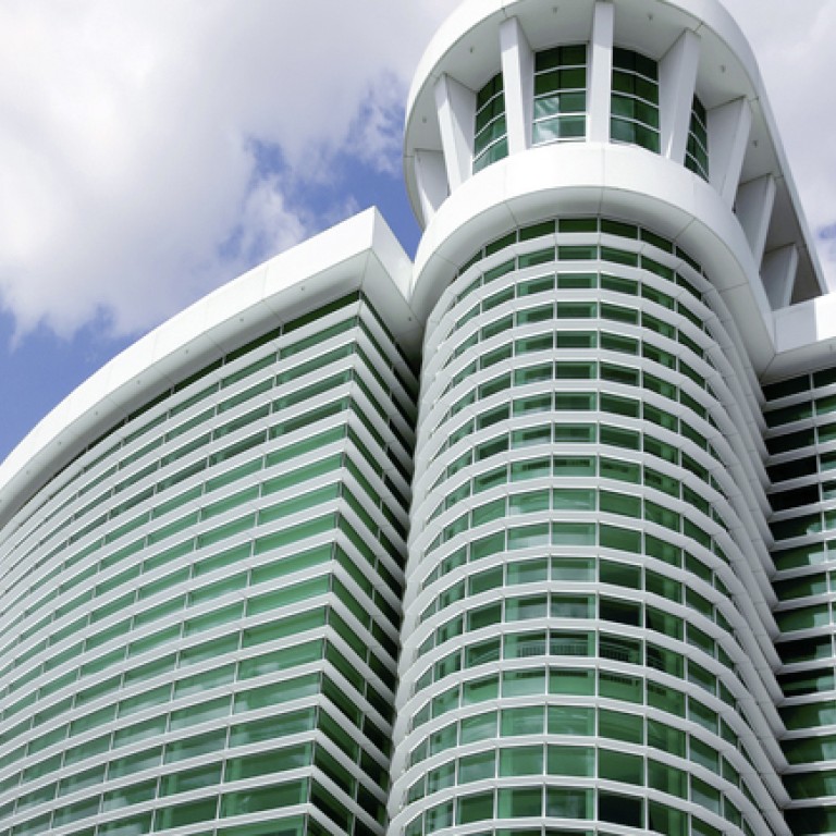 External Dark Reflective Green 20 Window Film