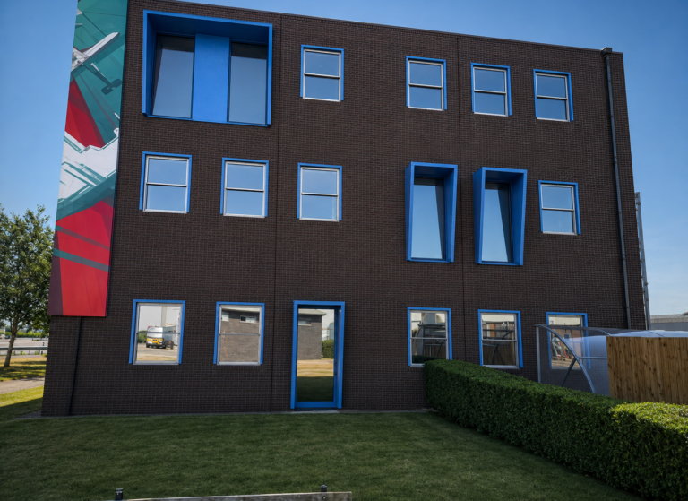 244m² of Dark Reflective Silver 20 Installed in Brough